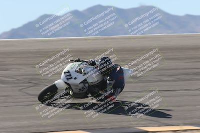 media/Oct-30-2025-Racers Edge (Thu) [[dabbdaf680]]/2-A Group/Session 3 Bowl/